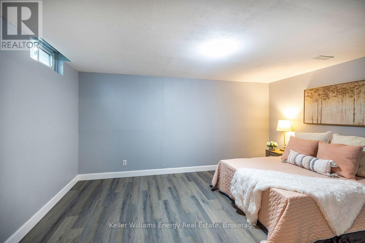 340 POMPANO COURT - Image 35