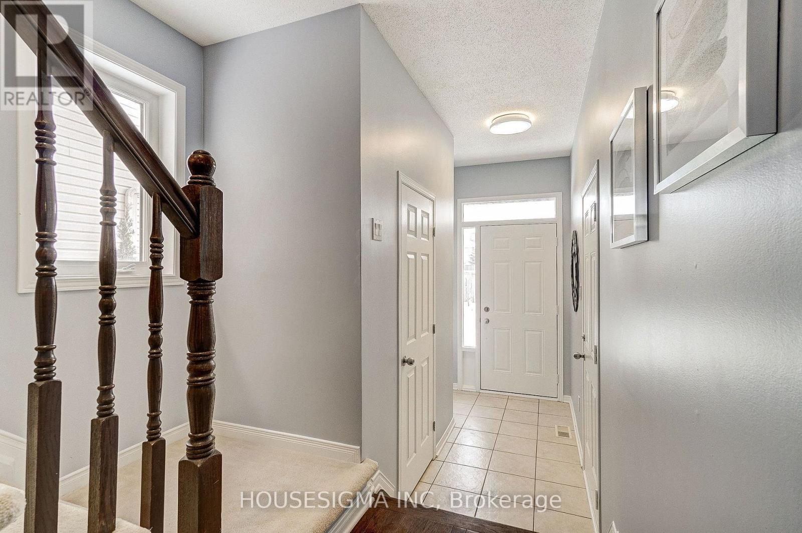3 Bed, 3 Bath House for Sale in Ottawa – 407 DUSK PRIVATE, Ottawa – MLS# X13777574 - Image 31