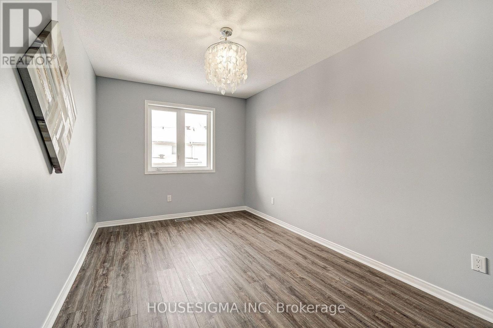 3 Bed, 3 Bath House for Sale in Ottawa – 407 DUSK PRIVATE, Ottawa – MLS# X13777574 - Image 75