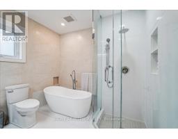 Laundry room - 2090 Stonehouse Crescent, Mississauga, ON L5H3J1 Photo 10