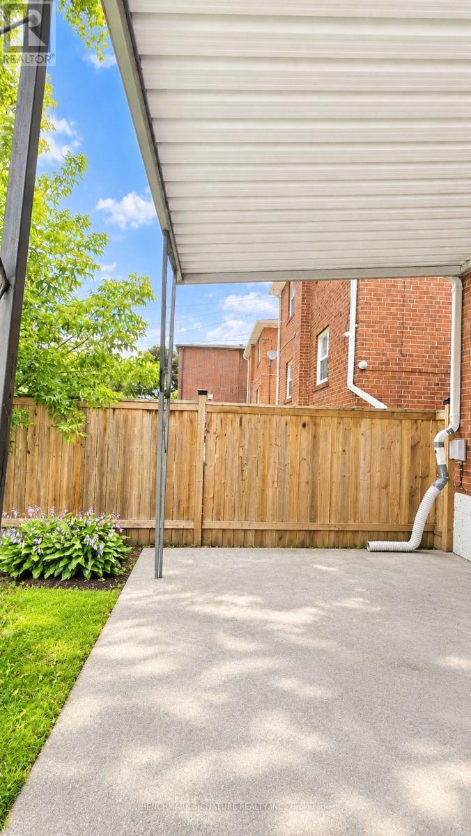 BASEMENT - 238 TORRENS AVENUE, Toronto (East York) — photo 3