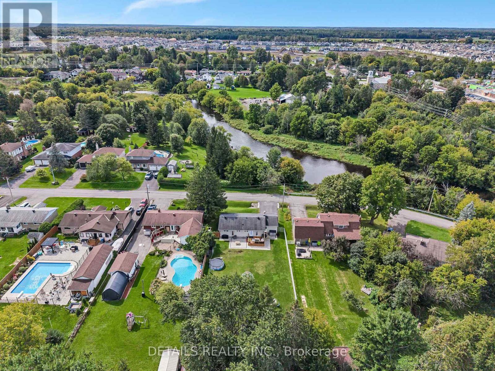 3 Bed, 2 Bath House for Sale in Ottawa – 100 FOWLER STREET S, Ottawa – MLS# X13775104 - Image 75