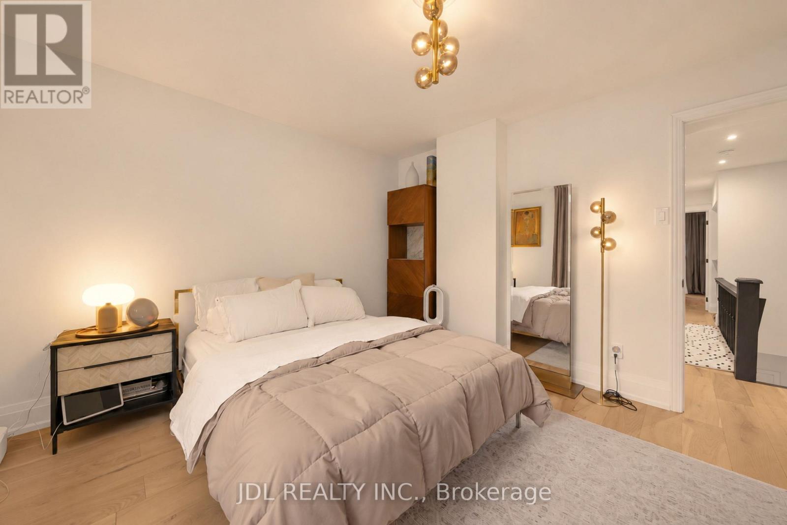 379 SCARBOROUGH ROAD - Image 24