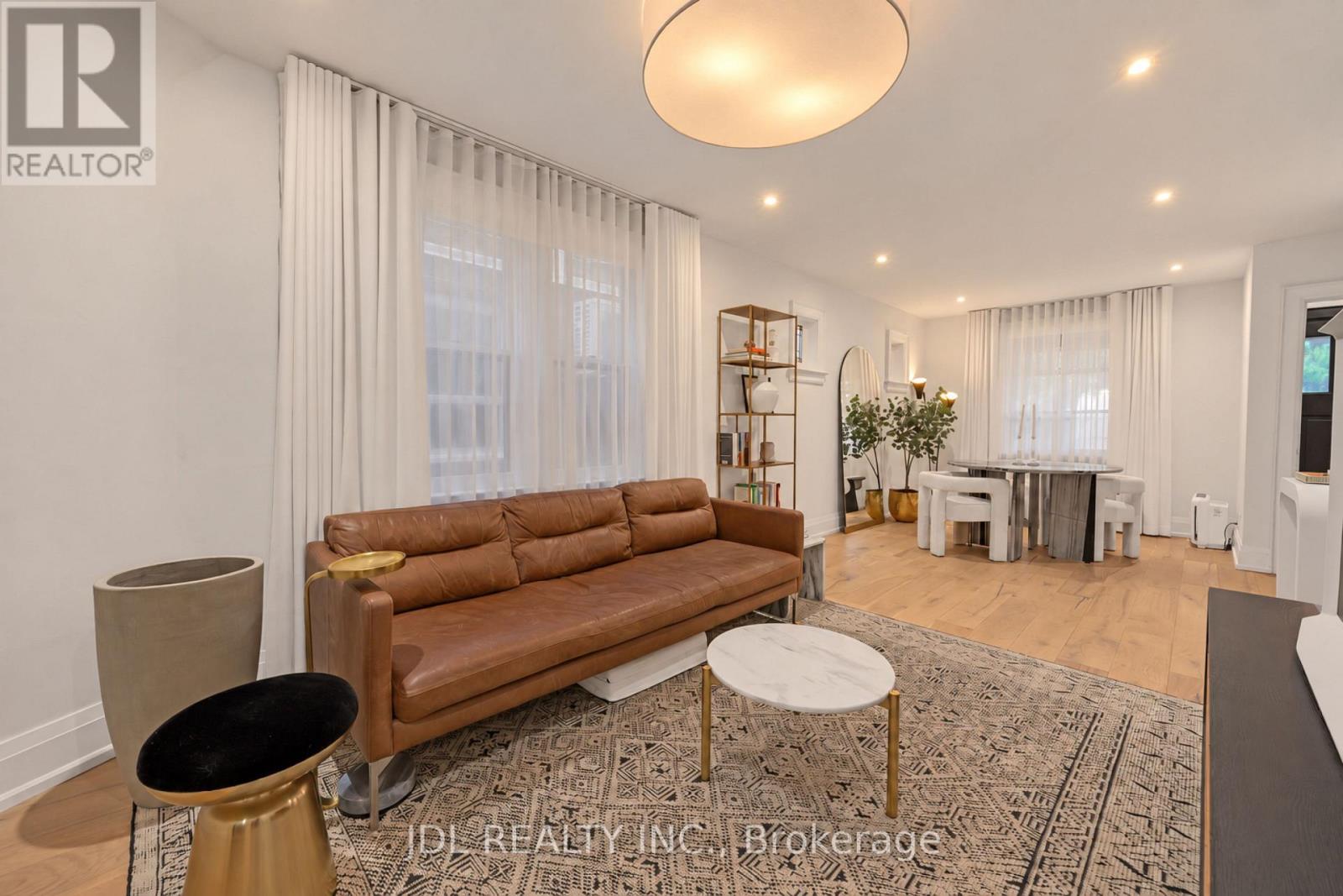 379 SCARBOROUGH ROAD - 16
