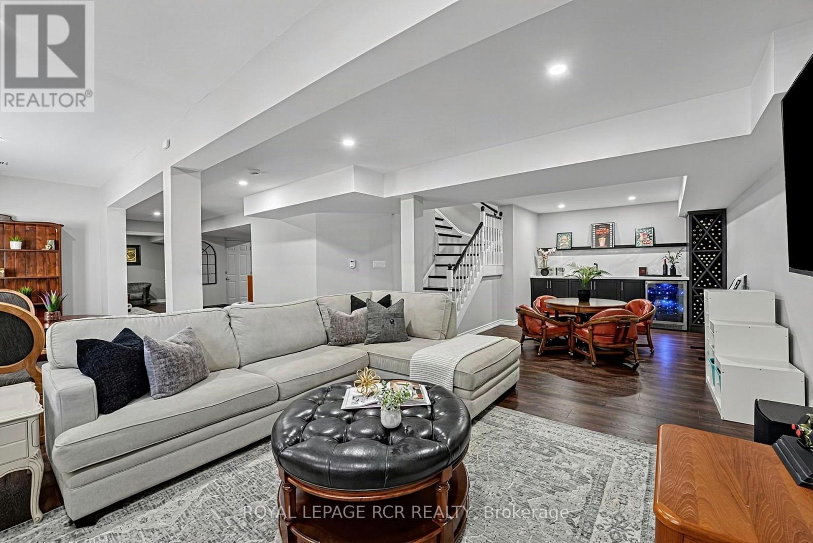 2 PINE RIDGE ROAD - 34