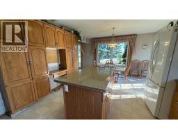 611 6 Avenue W, Hanna, AB T0J1P0 Photo 18