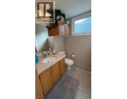 611 6 Avenue W, Hanna, AB T0J1P0 Photo 34
