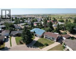611 6 Avenue W, Hanna, AB T0J1P0 Photo 49