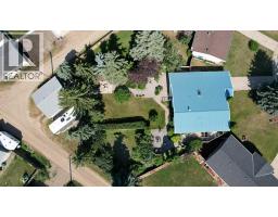 611 6 Avenue W, Hanna, AB T0J1P0 Photo 50