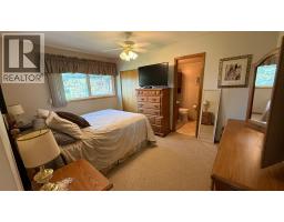 611 6 Avenue W, Hanna, AB T0J1P0 Photo 24