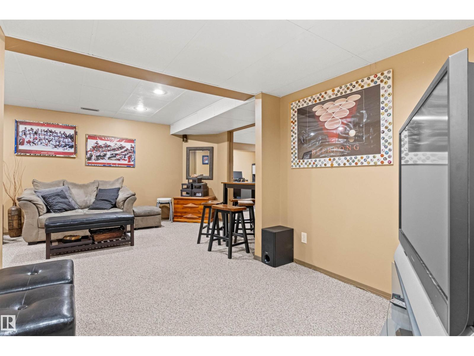 11 WENTWORTH CR - 45