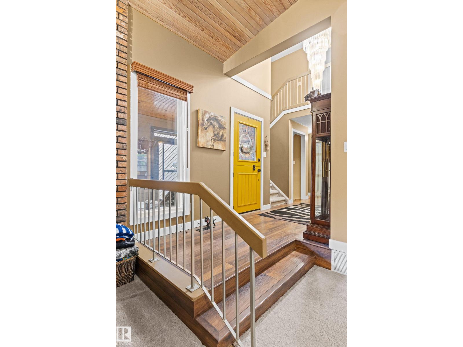11 WENTWORTH CR - 8