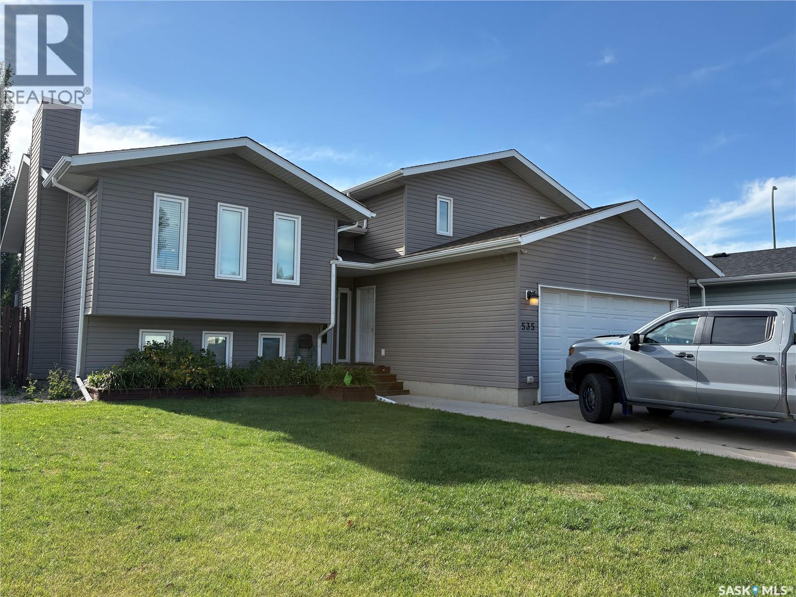 535 LaLoche ROAD, Saskatoon Saskatchewan — photo 2