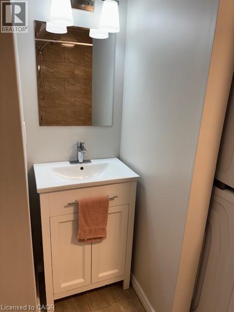113 CORNERBROOK Crescent Unit# 2, Waterloo — photo 9