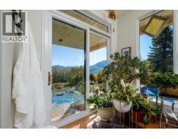 2302 Happy Valley Road, Rossland, BC V0G1Y0 Photo 32