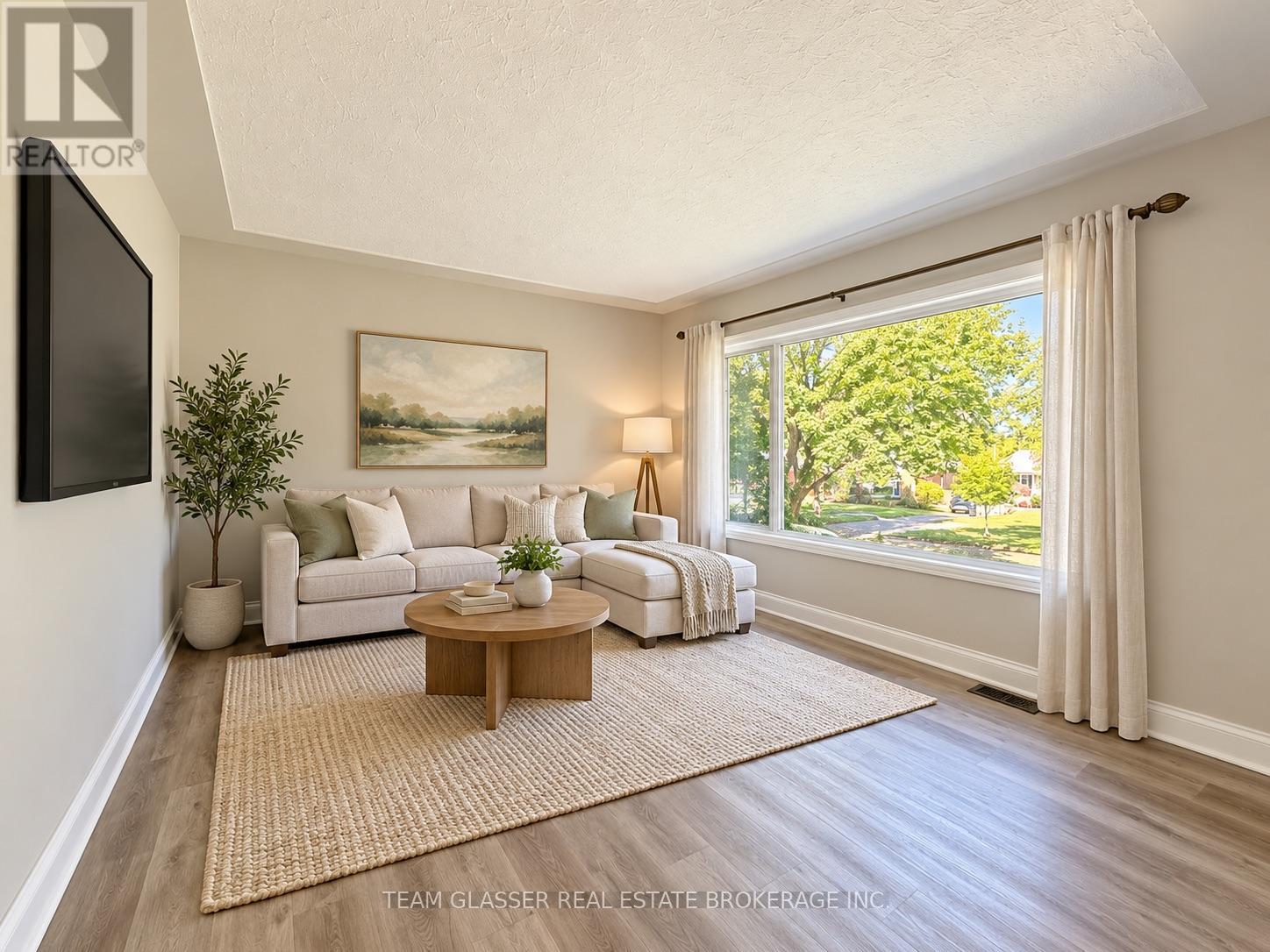 723 Strathmeyer Street — photo 11