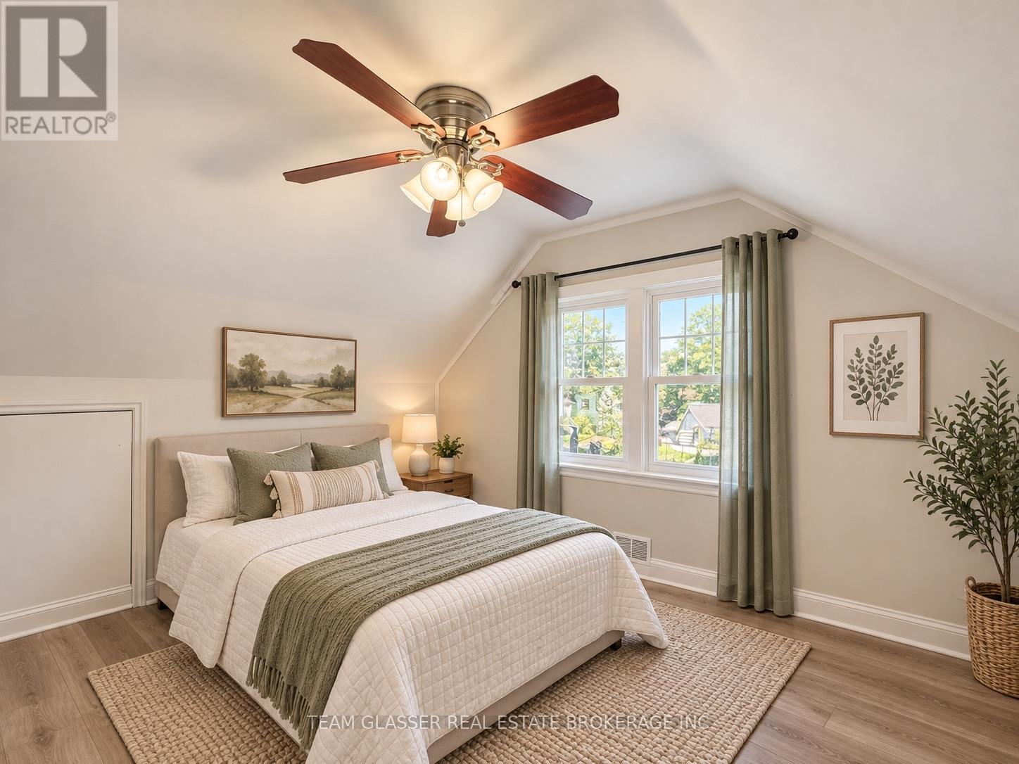 723 Strathmeyer Street — photo 12