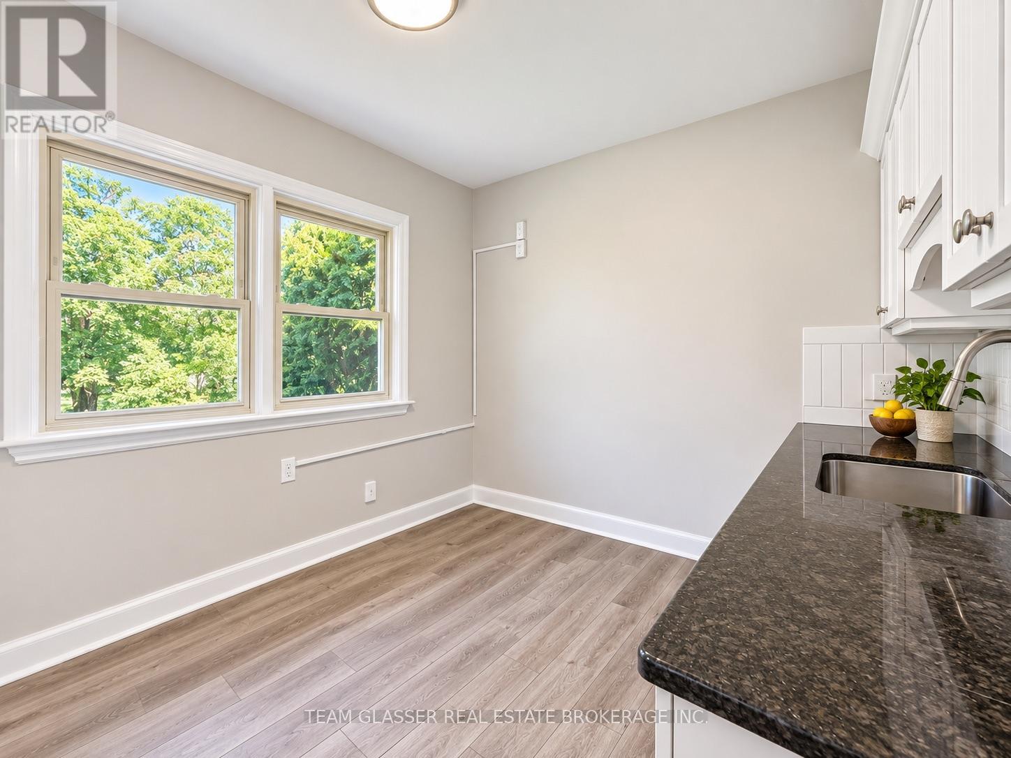 UPPER - 723 STRATHMEYER STREET, London East (East C) — photo 4