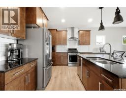 Mud room - 5148 E Green Crescent, Regina, SK S4V3S9 Photo 8