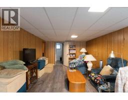 1114 11 Avenue N, Lethbridge, AB T1H1M7 Photo 21