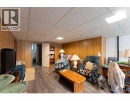 1114 11 Avenue N, Lethbridge, AB T1H1M7 Photo 22