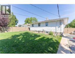 1114 11 Avenue N, Lethbridge, AB T1H1M7 Photo 30