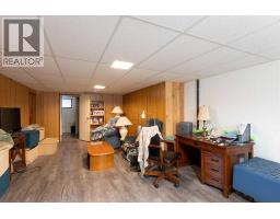 1114 11 Avenue N, Lethbridge, AB T1H1M7 Photo 20