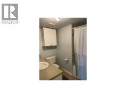 324 Tenth Street, New Westminster, BC V3M3Y5 Photo 18