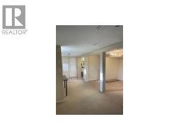 324 Tenth Street, New Westminster, BC V3M3Y5 Photo 16