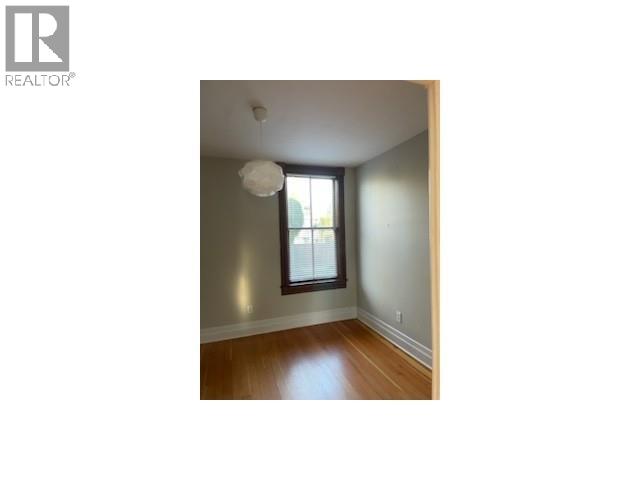324 TENTH STREET, New Westminster — photo 6