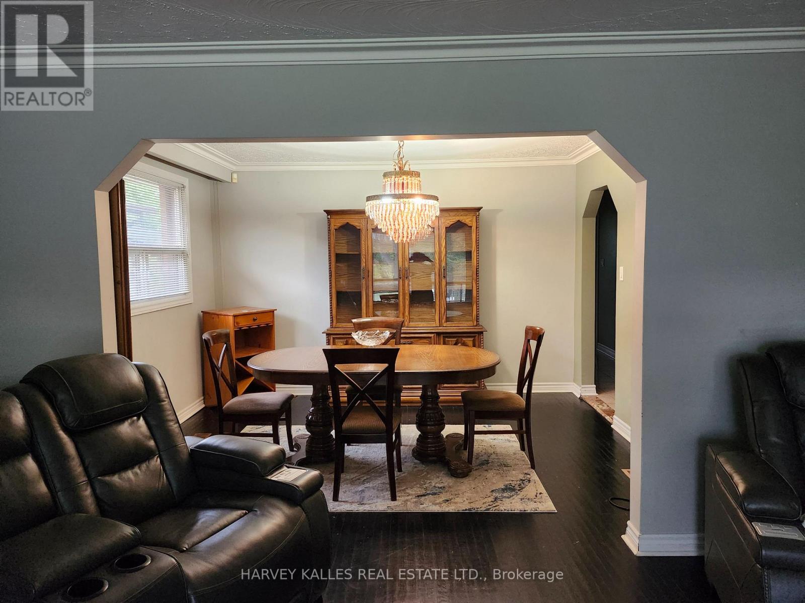 2379 HENSALL STREET - 9