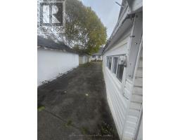 71 Queen St & 70 King Street, Kawartha Lakes, ON K9V1G5 Photo 18