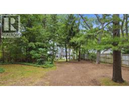 1996 Lakeshore Road, Sarnia, ON N7X1E9 Photo 38
