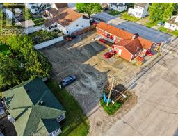 276 Nipissing Street, Sturgeon Falls, ON P2B3B1 Photo 12