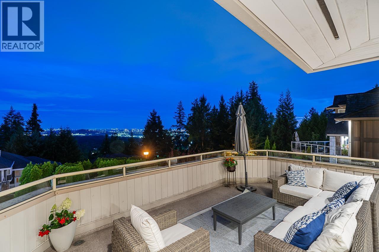 4153 QUARRY COURT, North Vancouver — photo 2