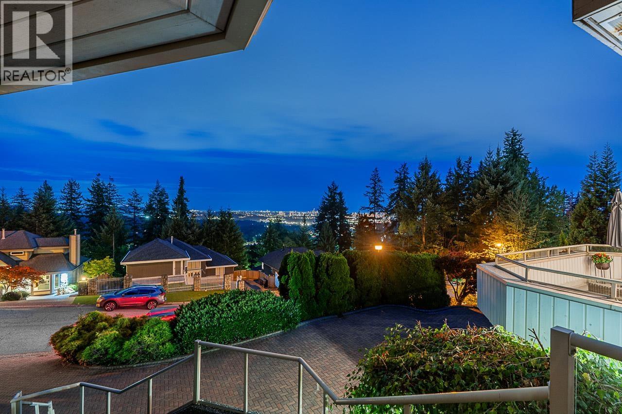 4153 QUARRY COURT, North Vancouver