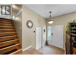 Family room - 2269 Balfour Court, Kamloops, BC V1S1H5 Photo 15