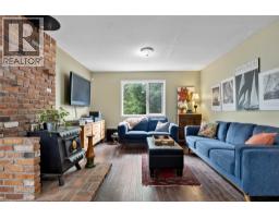 4pc Bathroom - 2269 Balfour Court, Kamloops, BC V1S1H5 Photo 11