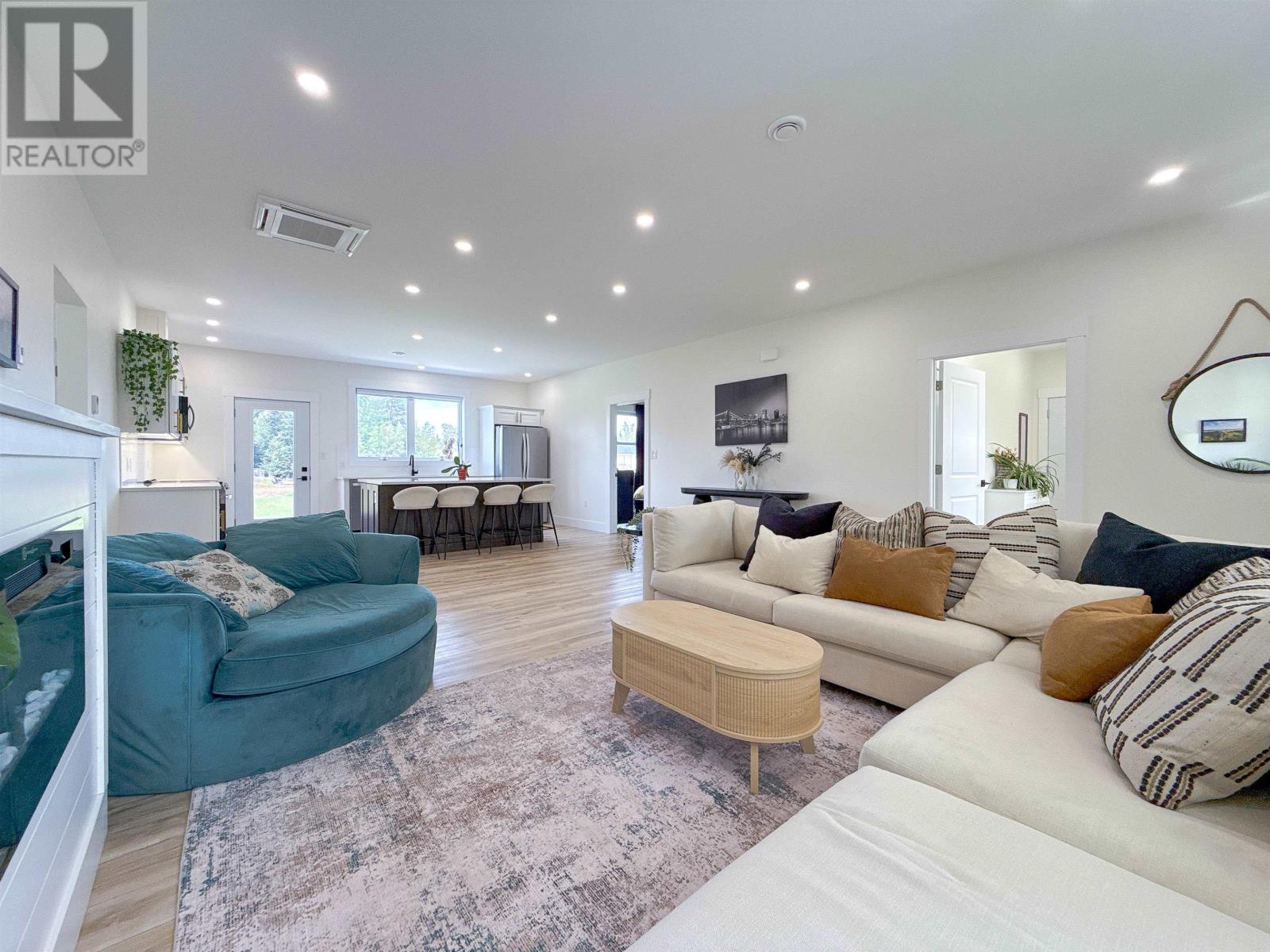144 Shady Acres Drive - Image 16