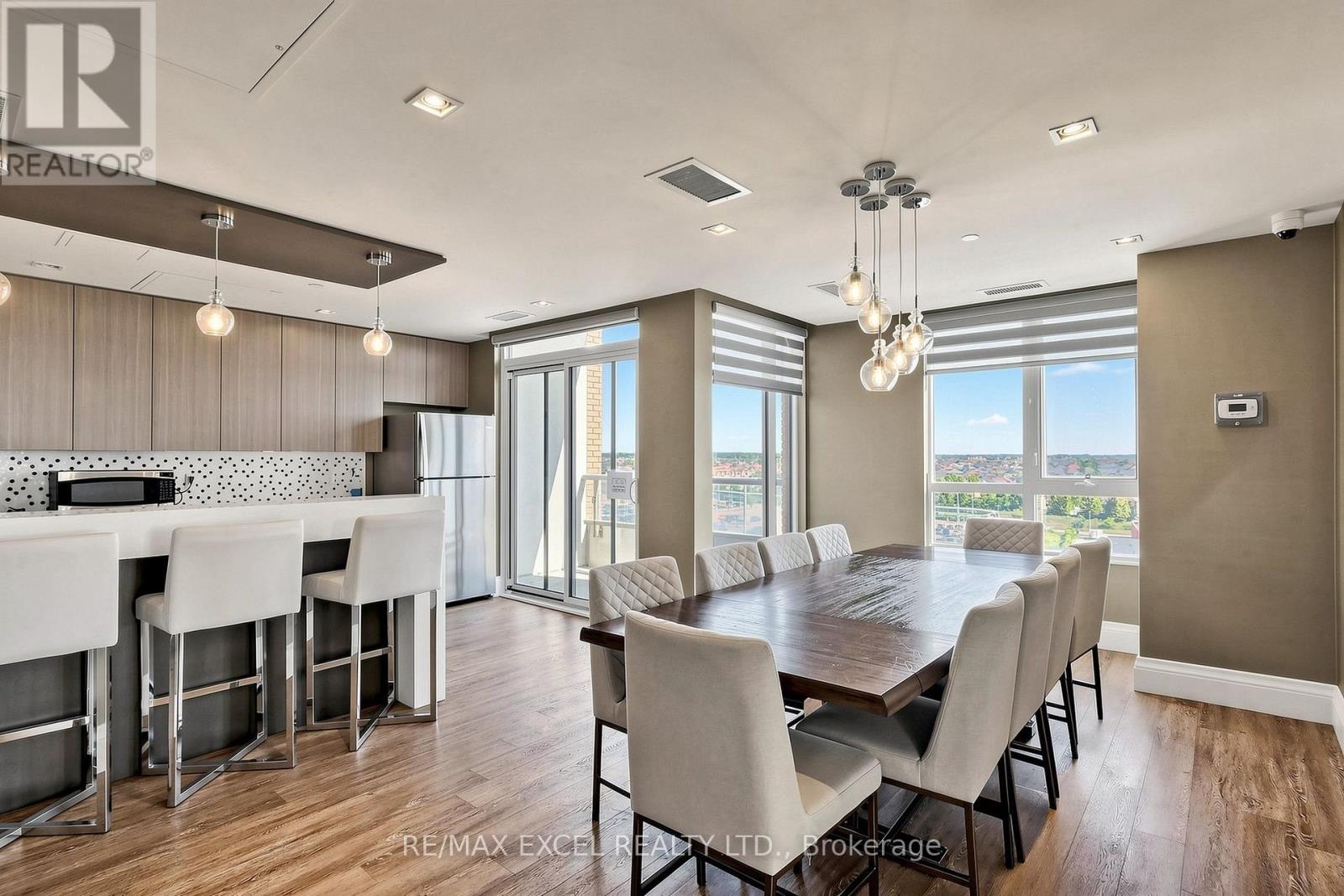 #1103 9560 MARKHAM ROAD - 35