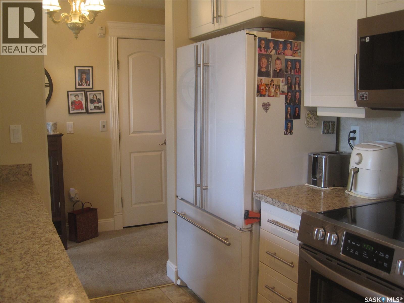 240 3435 Hillsdale STREET, Regina — photo 9