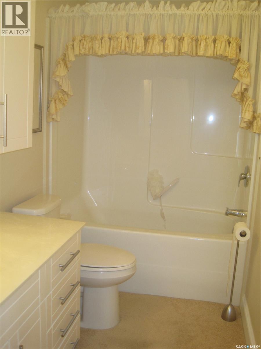 #240 3435 Hillsdale STREET - 22