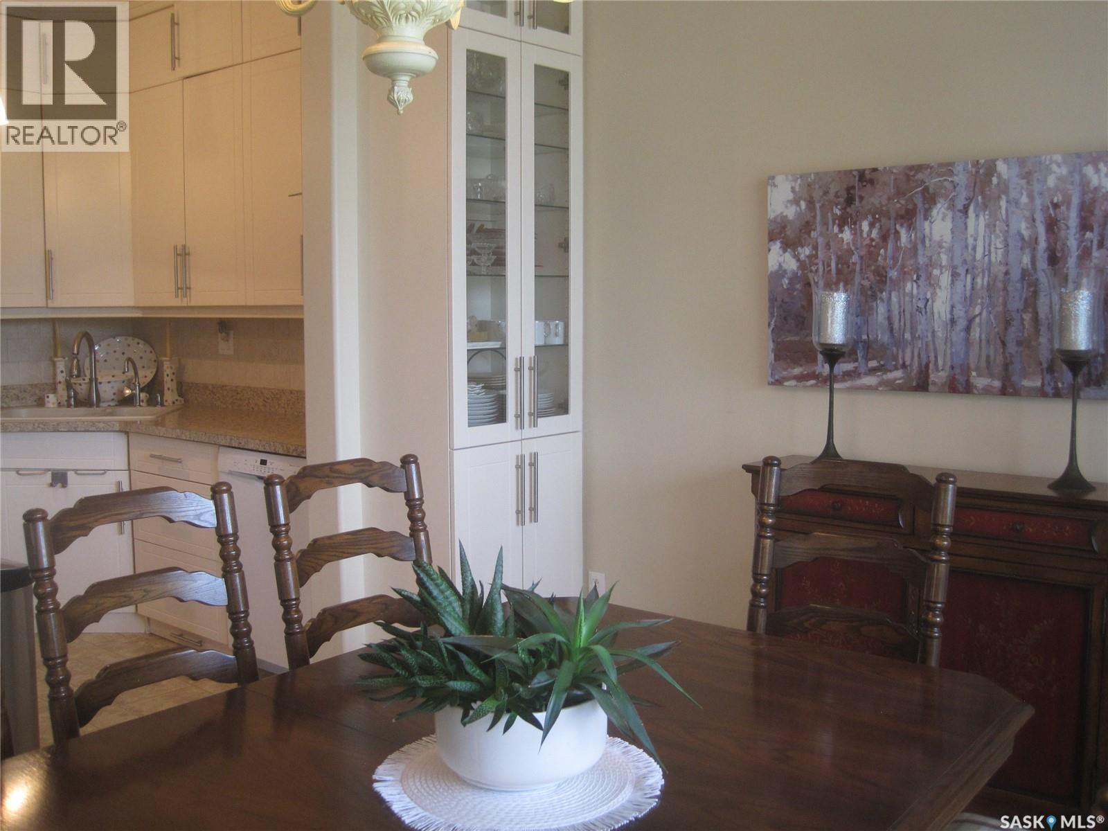 240 3435 Hillsdale STREET, Regina — photo 6