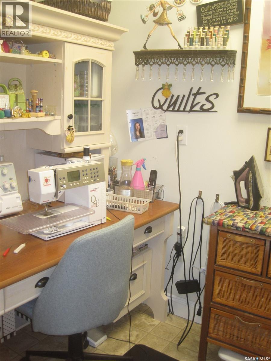 #240 3435 Hillsdale STREET - 29
