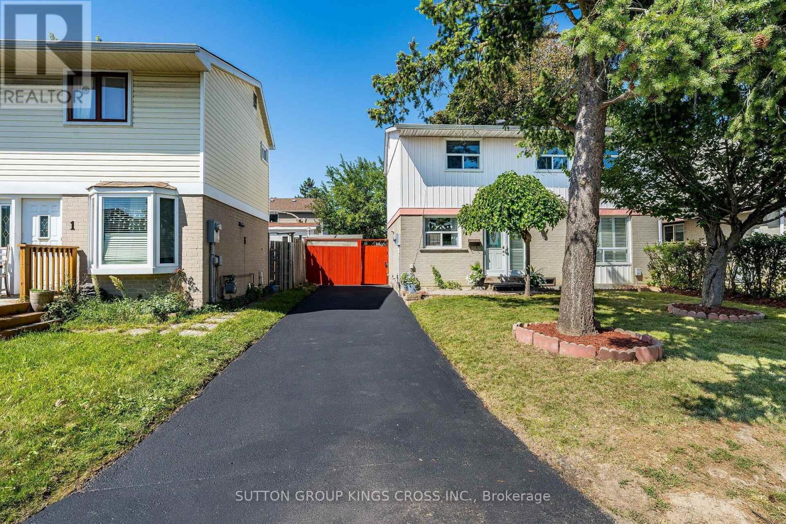 Photo of 2 Hemlark Court
