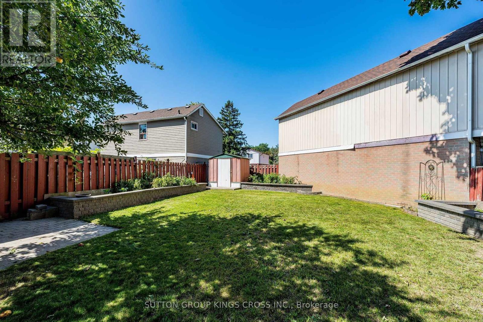 2 HEMLARK COURT - Image 45