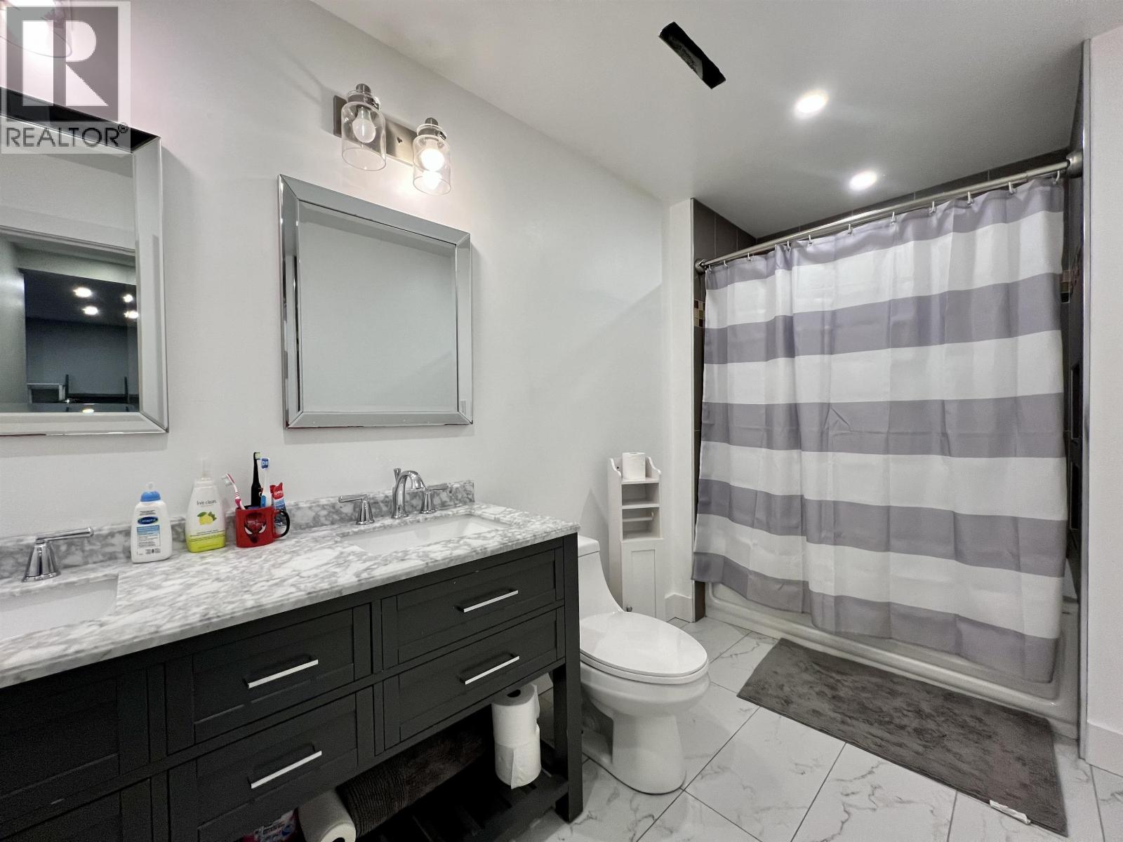 707 E 4TH AVENUE - Image 28
