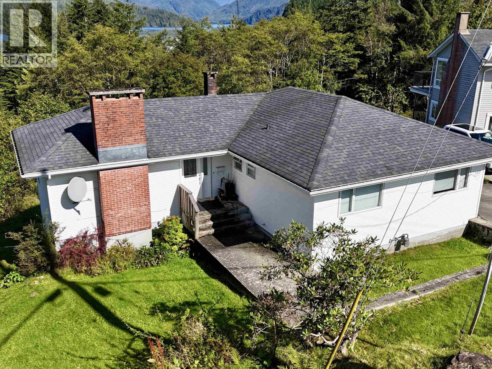 707 E 4TH AVENUE - 34