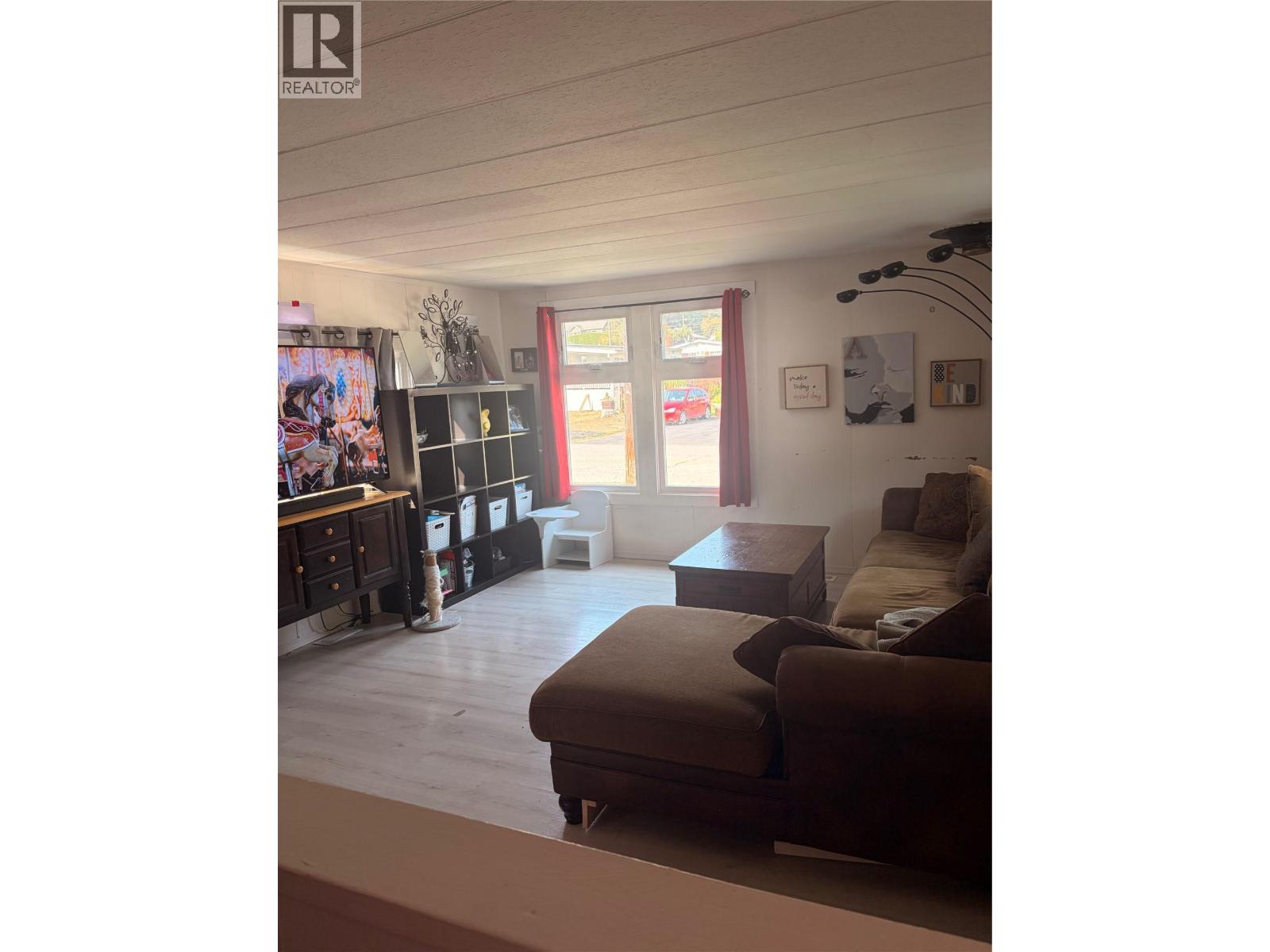 217 3RD Avenue - 10