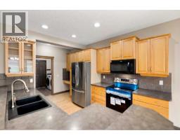 5pc Bathroom - 49 Panamount Rise Nw, Calgary, AB T3K6B6 Photo 16